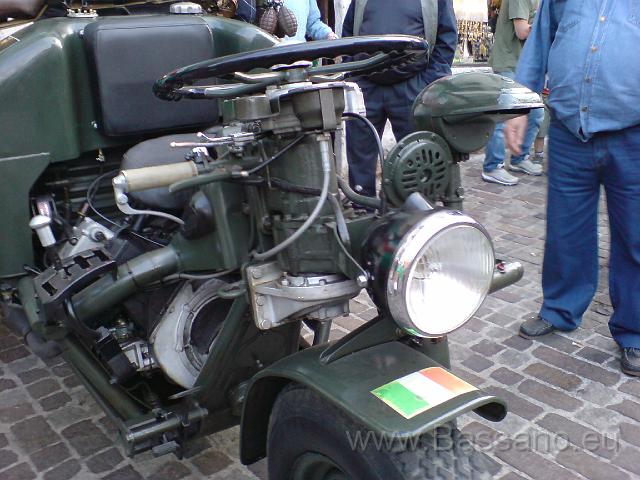 Adunata Alpini BAssano 2008 MK-130.JPG